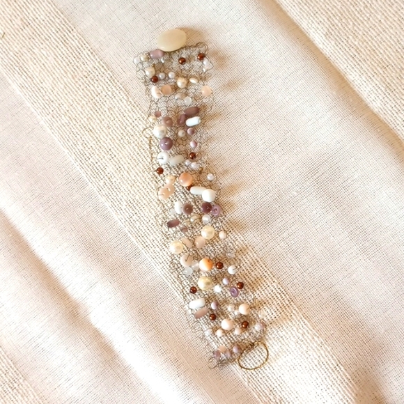 Handmade Artisan Design Wire, Pearl and Beaded Bracelet - Picture 2 of 5